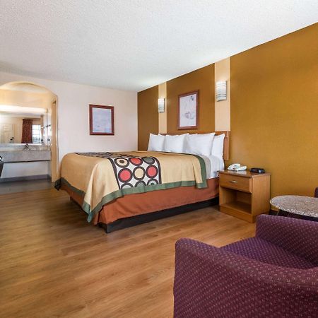 Super 8 By Wyndham Waco/Mall Area Tx Exteriör bild