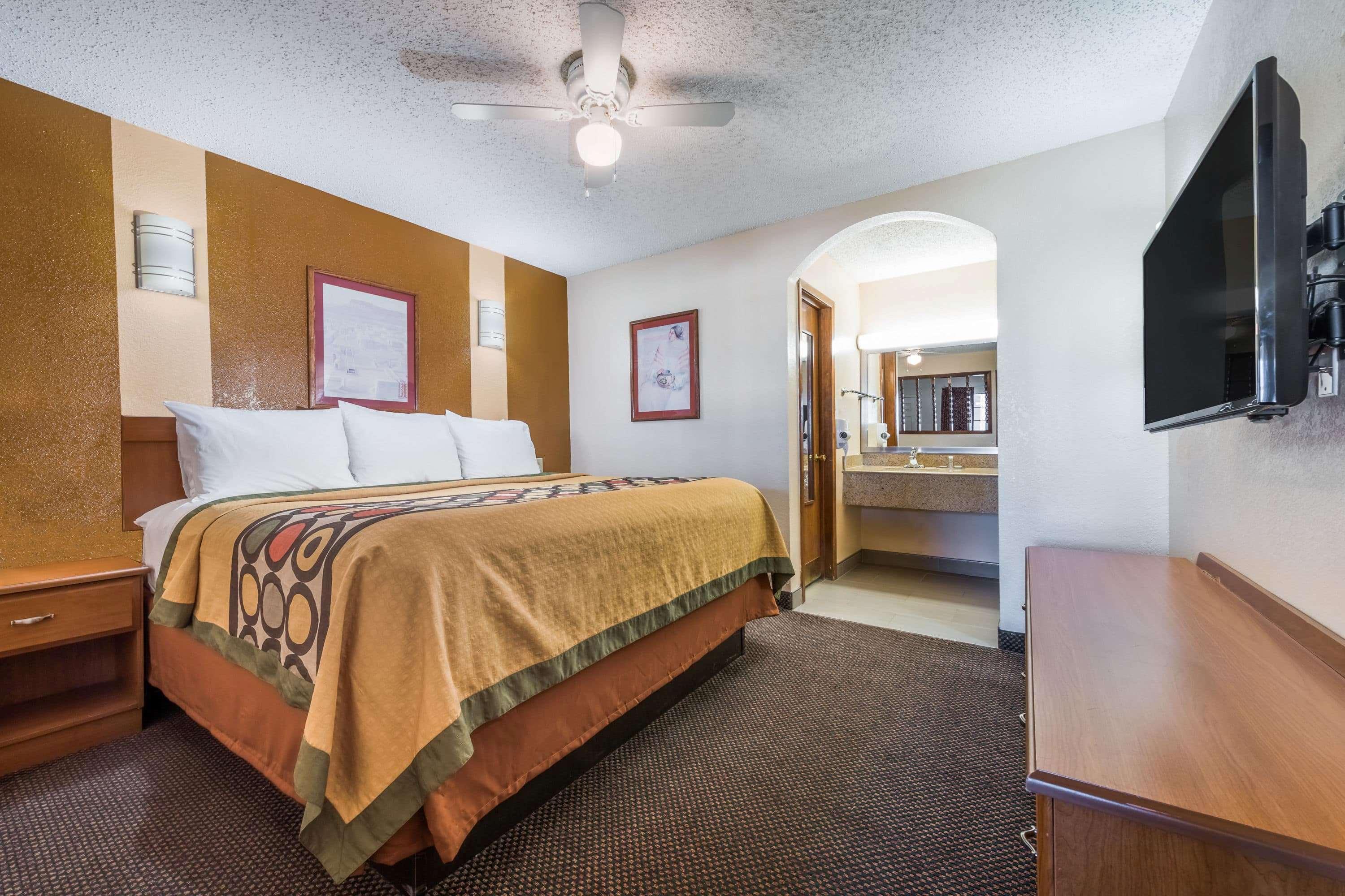 Super 8 By Wyndham Waco/Mall Area Tx Exteriör bild